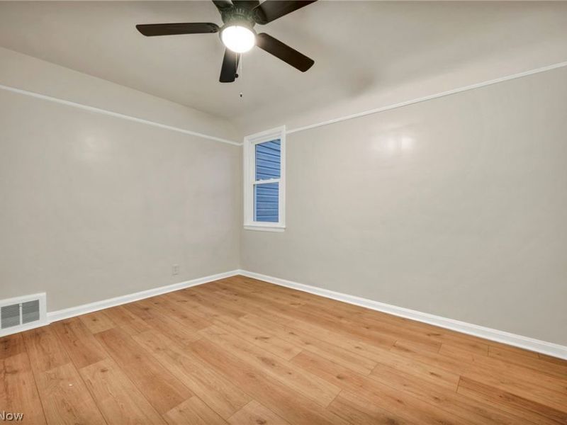 20801 Morris Avenue, Euclid, OH 44123 Photo 22