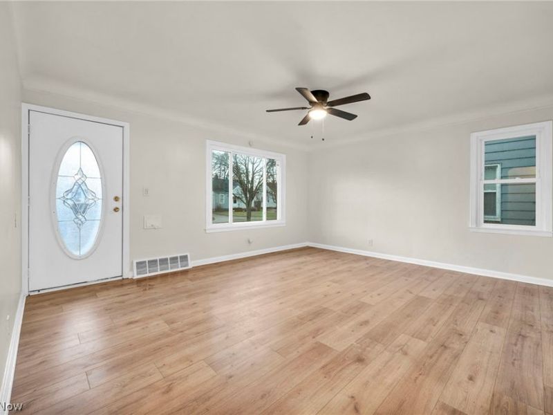 20801 Morris Avenue, Euclid, OH 44123 Photo 3