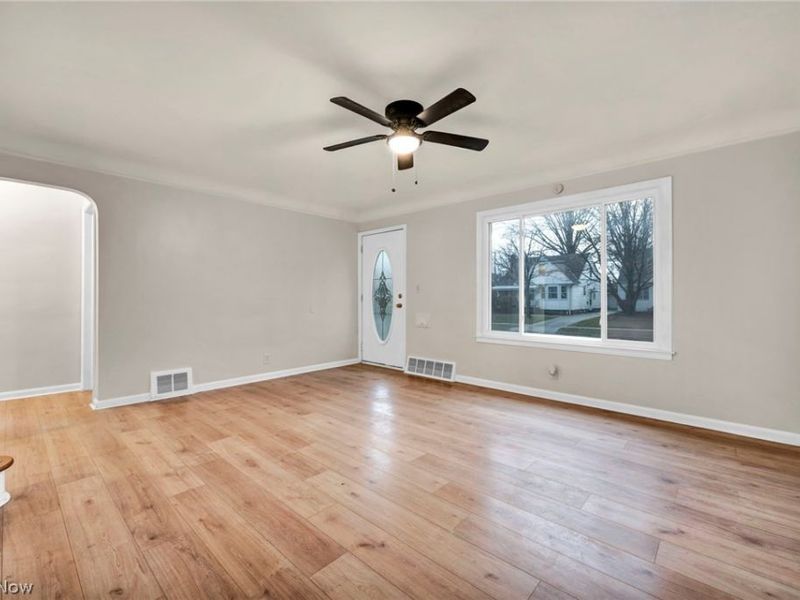 20801 Morris Avenue, Euclid, OH 44123 Photo 6