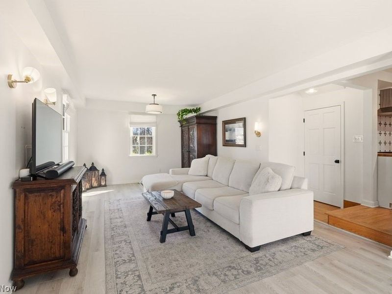 54 E Case Drive, Hudson, OH 44236 Photo 17