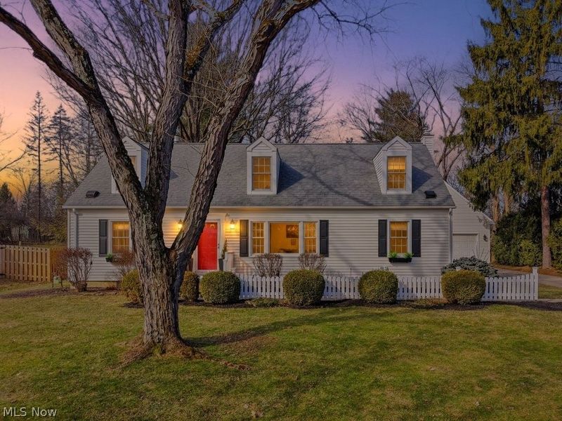 54 E Case Drive, Hudson, OH 44236 Photo 2