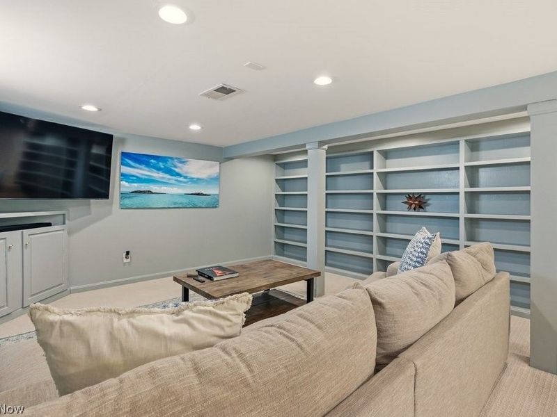 54 E Case Drive, Hudson, OH 44236 Photo 34