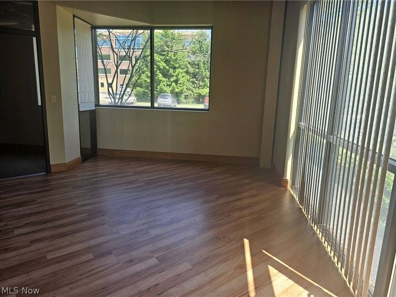 822 Kumho Drive, Unit 102, Fairlawn, OH 44333 Photo 2