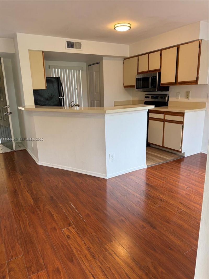 9999 Summerbreeze Dr, Unit 101, Sunrise, FL 33322 Photo