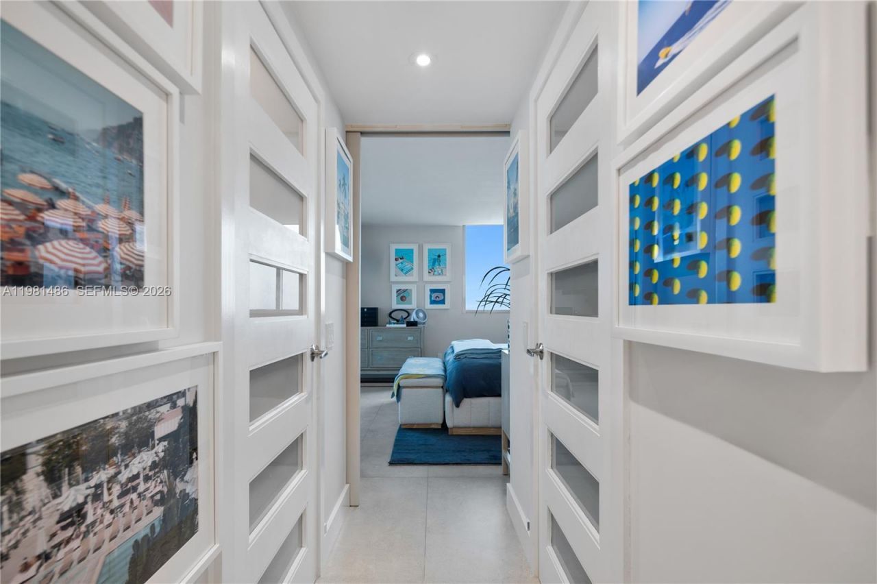 3801 Collins Ave , Unit 1906, Miami Beach, FL 33140 Photo