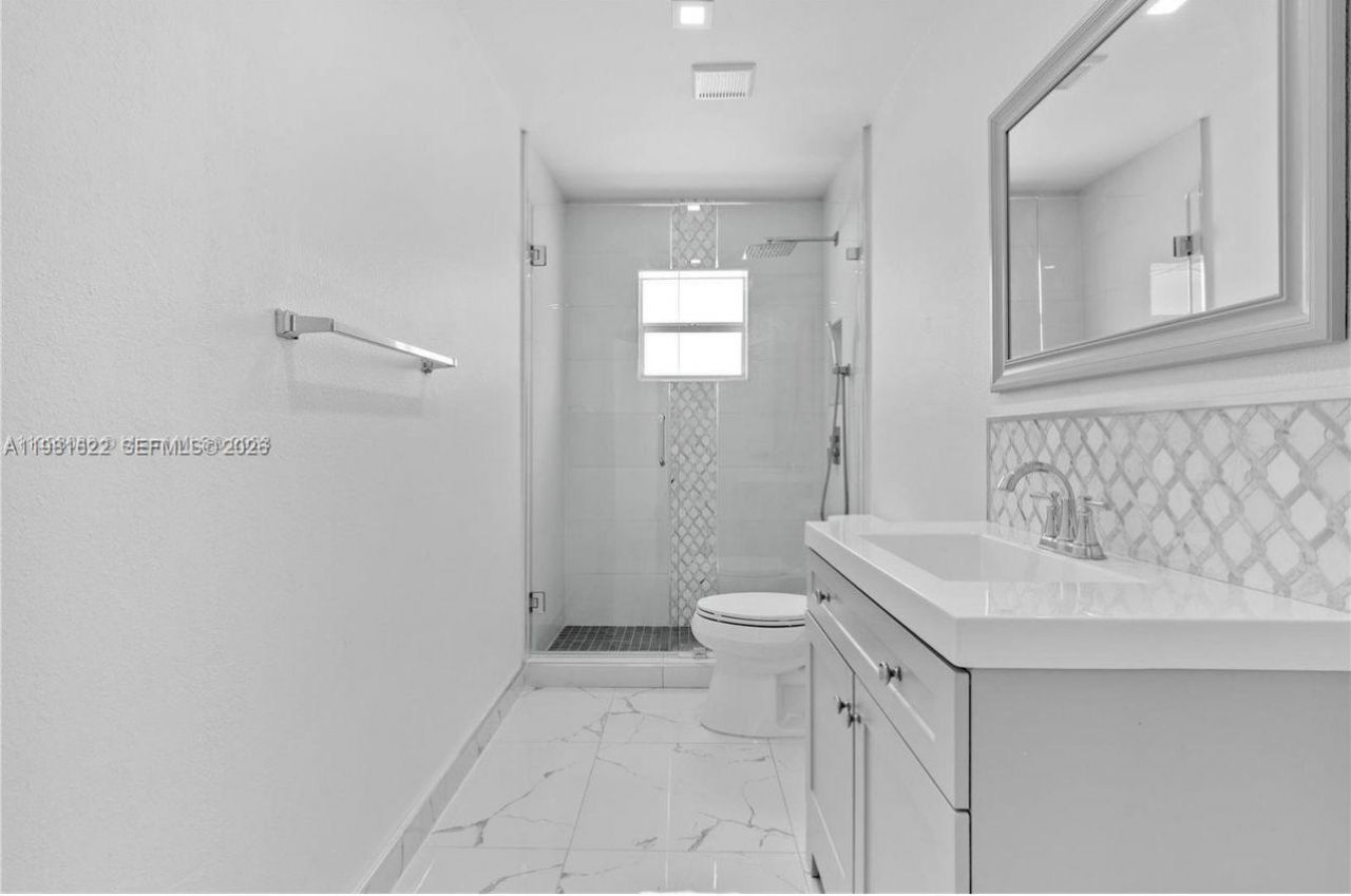 14721 SW 170th Ter , Miami, FL 33187 Photo