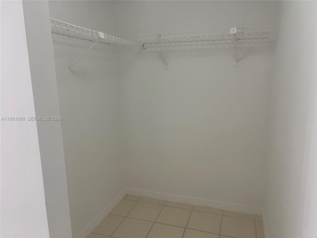 590 NW 114th Ave, Unit 202, Sweetwater, FL 33172 Photo