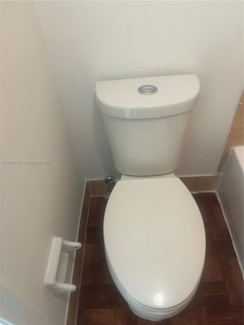 590 NW 114th Ave, Unit 202, Sweetwater, FL 33172 Photo