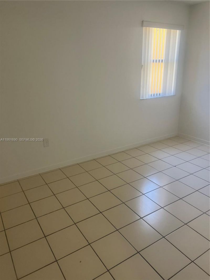 590 NW 114th Ave, Unit 202, Sweetwater, FL 33172 Photo