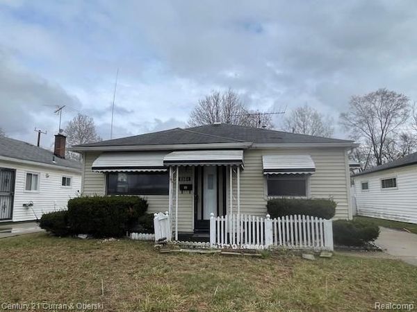 6564 N Waverly Street, Dearborn Heights, MI 48127