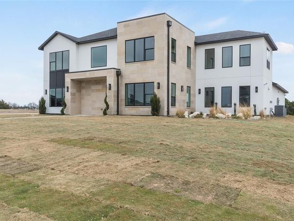 436 Whispering Way, Red Oak, TX 75154