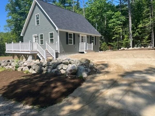 Colonial Circle, Harrison, ME 04040