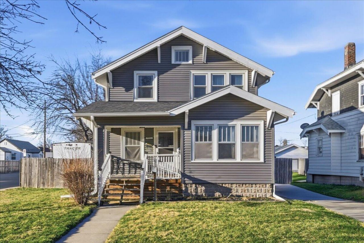 2322 Avenue F, Council Bluffs, IA 51501 Main Photo