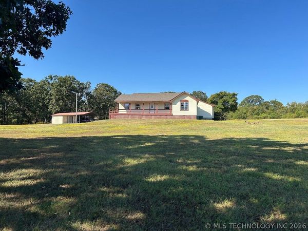 30245 S 210th Road , Henryetta, OK 74437
