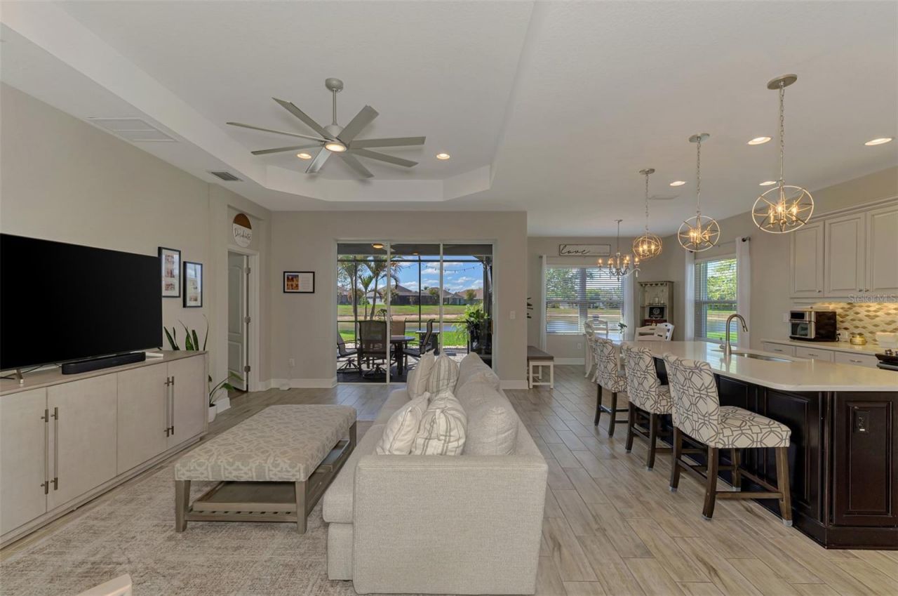 1337 Thornbury Drive, Parrish, FL 34219 Photo