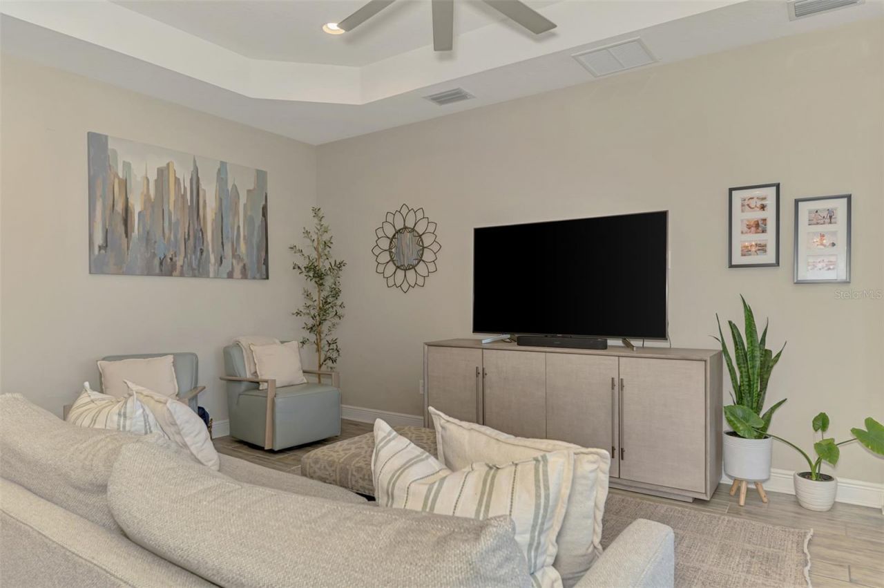 1337 Thornbury Drive, Parrish, FL 34219 Photo