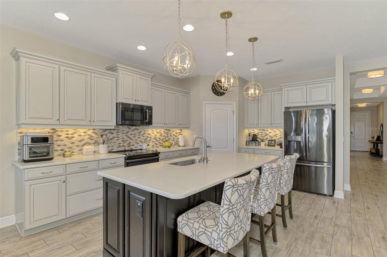 1337 Thornbury Drive, Parrish, FL 34219 Photo