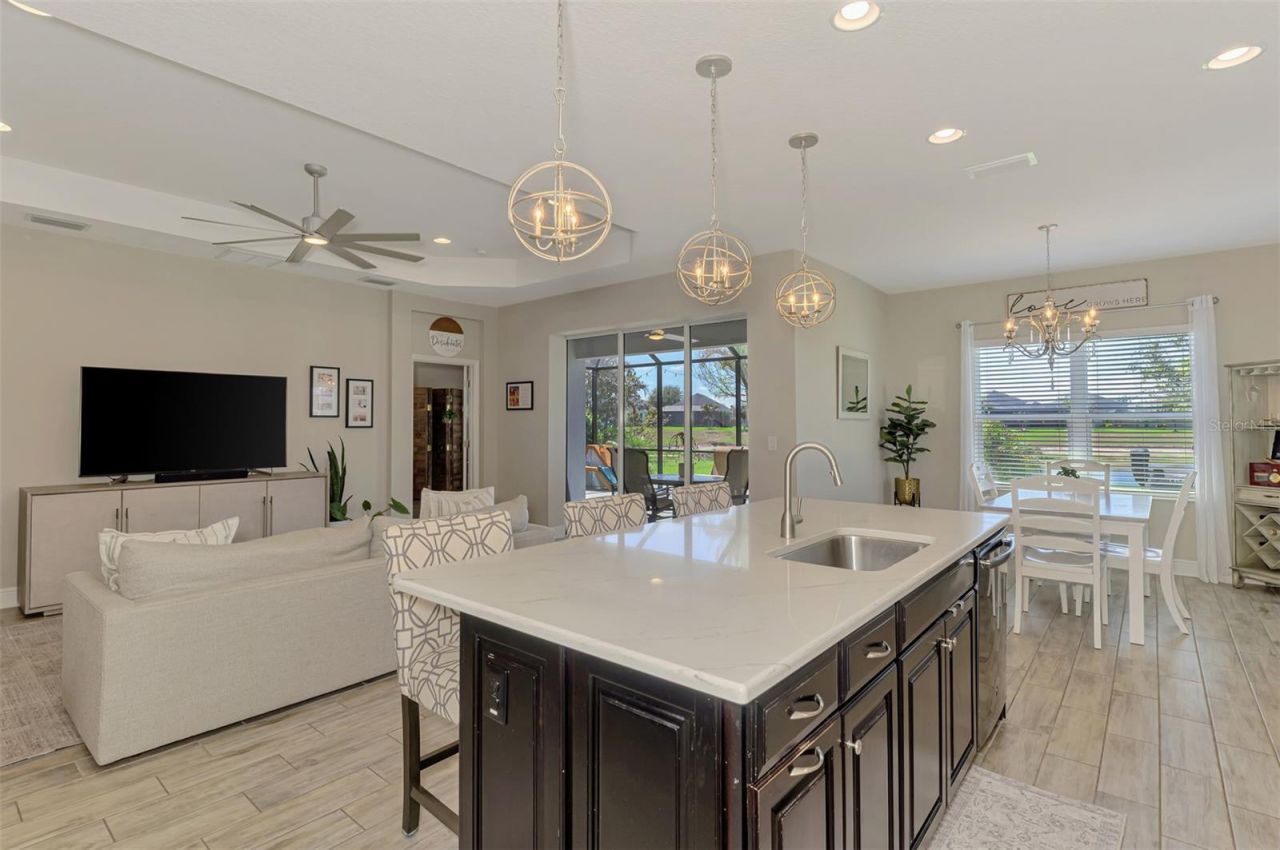 1337 Thornbury Drive, Parrish, FL 34219 Photo