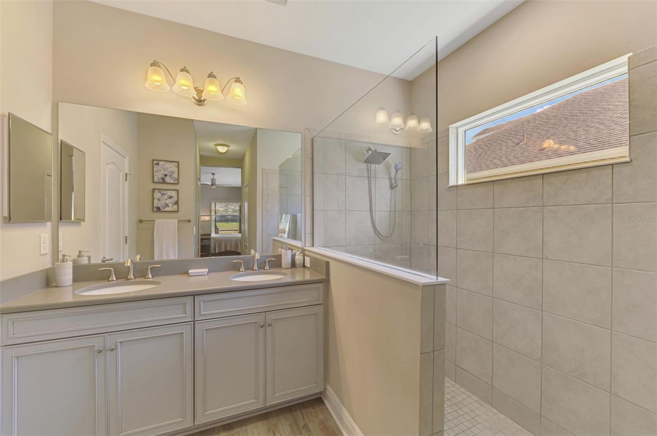 1337 Thornbury Drive, Parrish, FL 34219 Photo