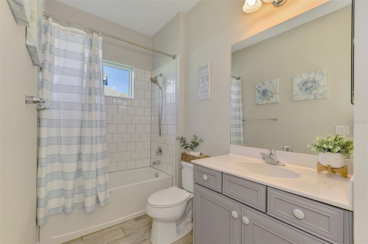 1337 Thornbury Drive, Parrish, FL 34219 Photo