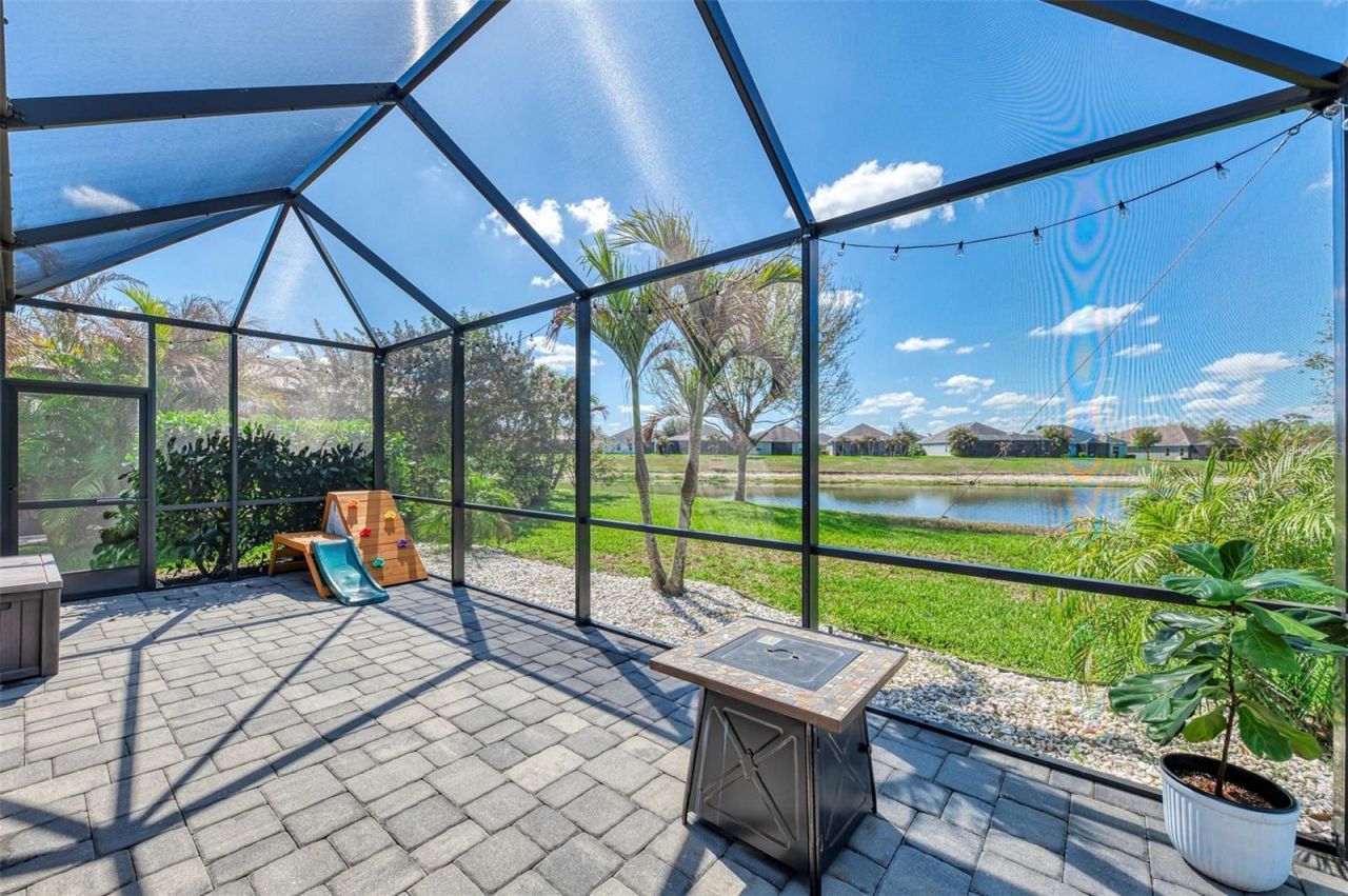 1337 Thornbury Drive, Parrish, FL 34219 Photo