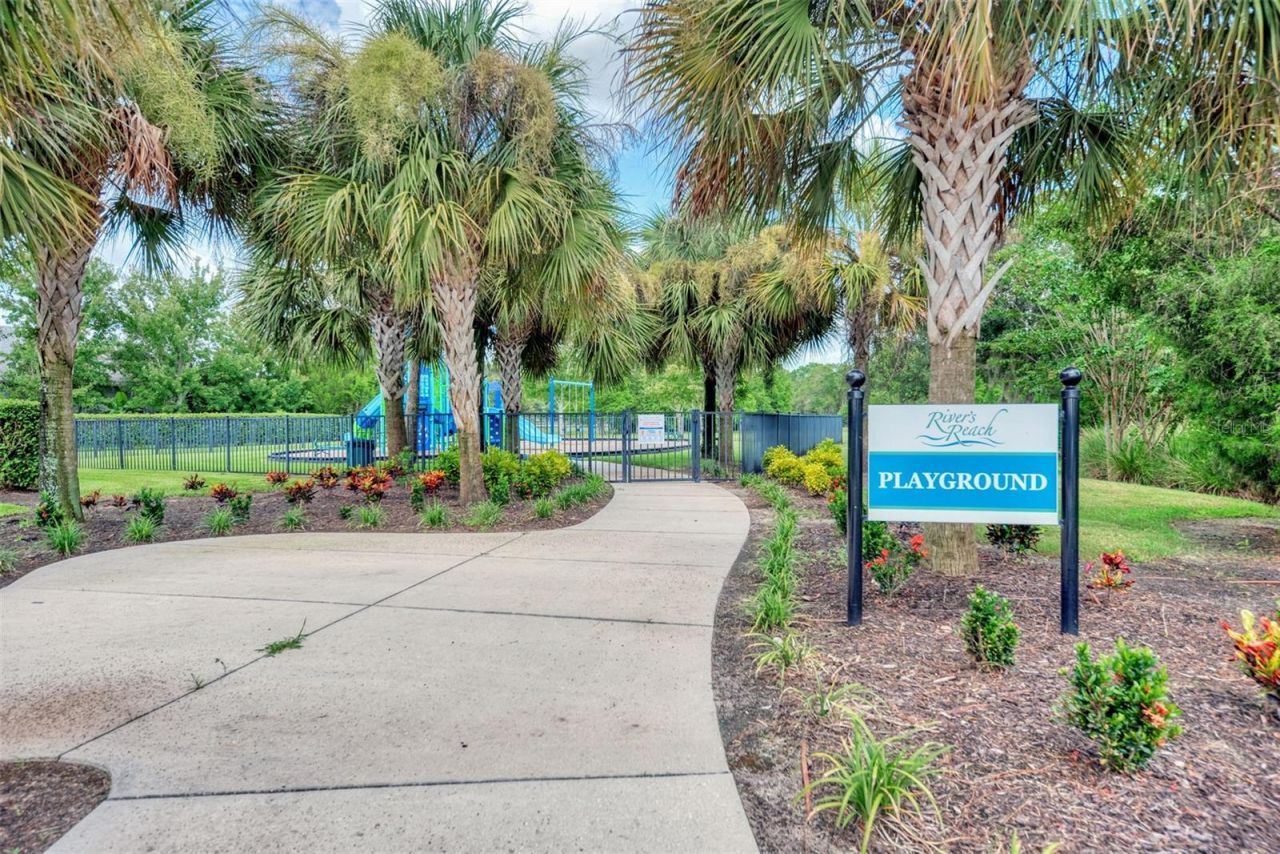 1337 Thornbury Drive, Parrish, FL 34219 Photo