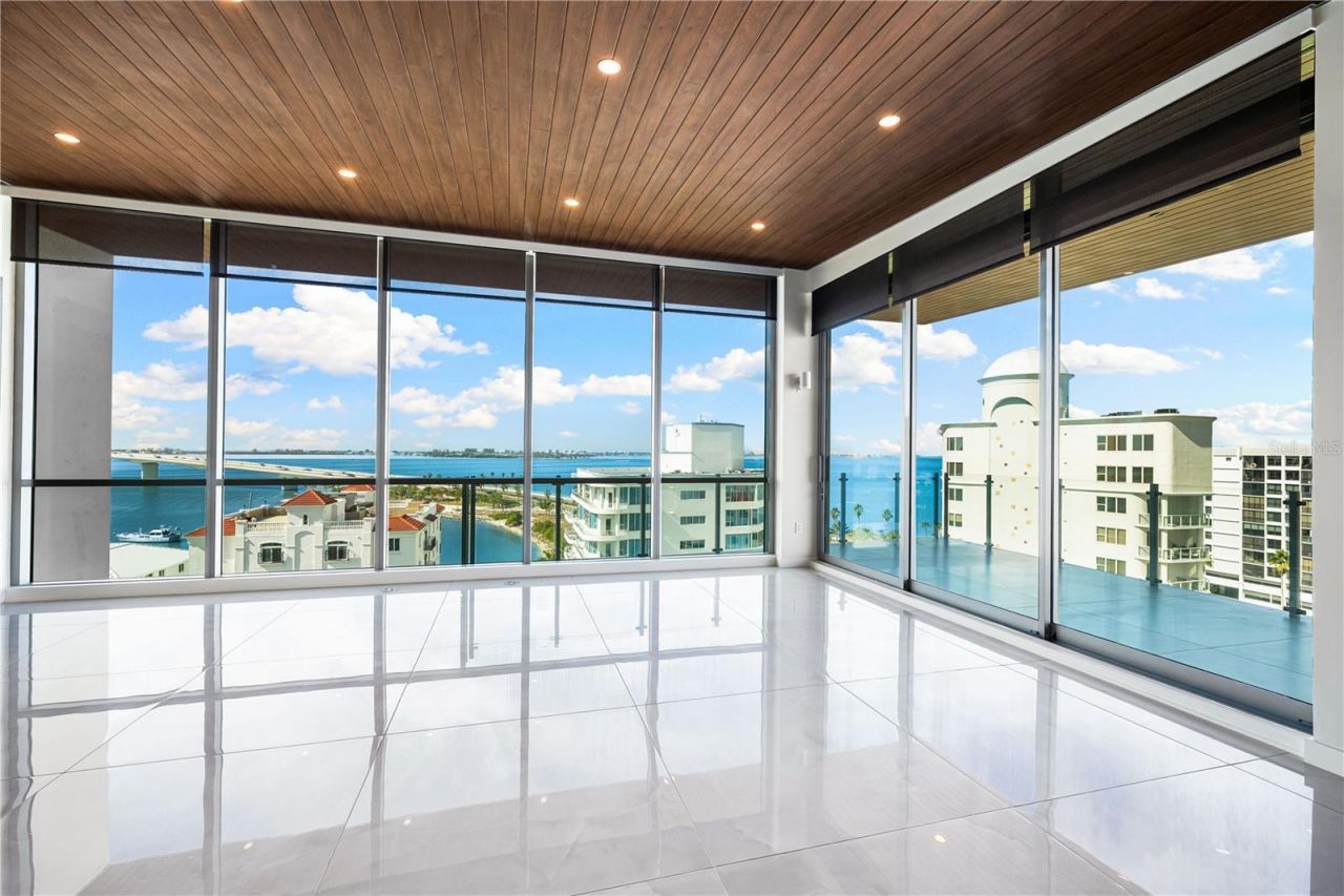 111 Golden Gate, Unit 801PH, Sarasota, FL 34236 Photo