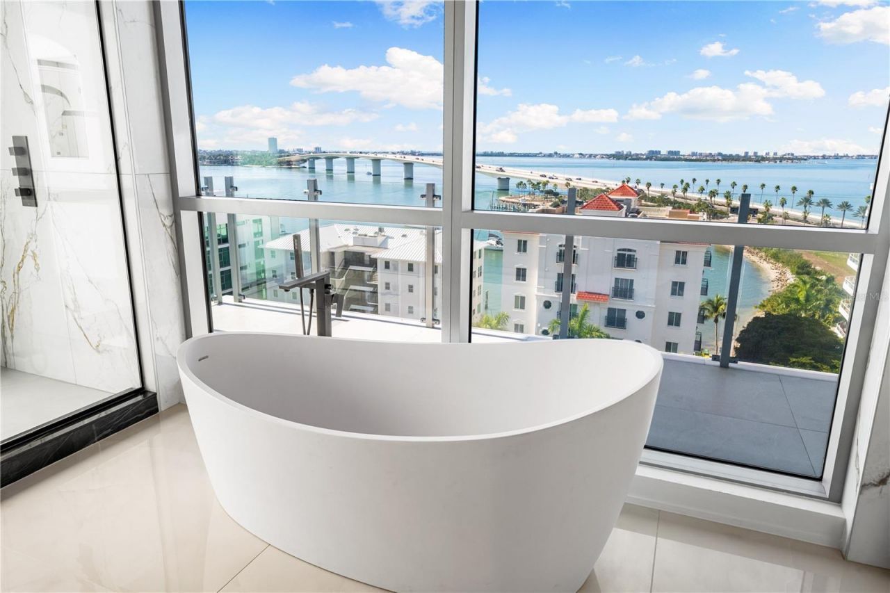 111 Golden Gate, Unit 801PH, Sarasota, FL 34236 Photo