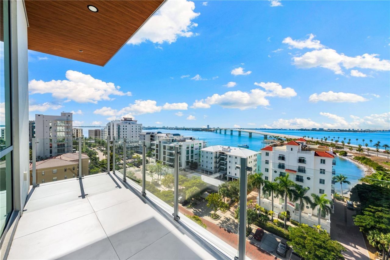 111 Golden Gate, Unit 801PH, Sarasota, FL 34236 Photo