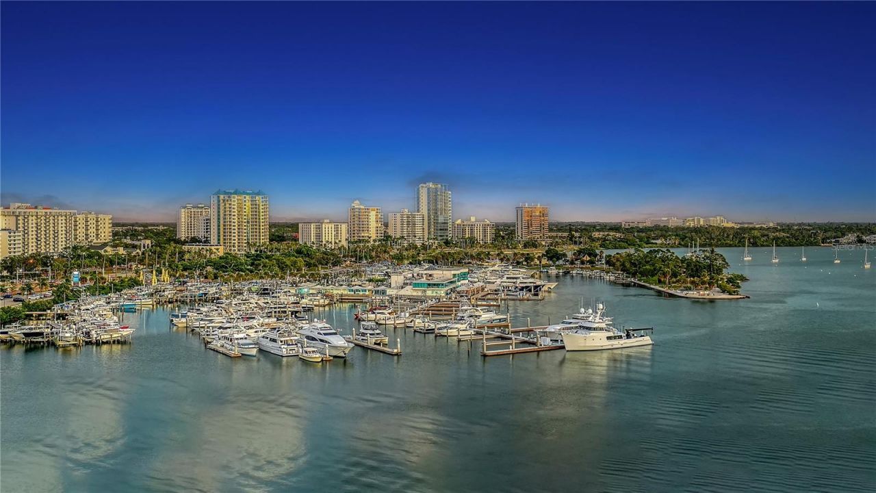 111 Golden Gate, Unit 801PH, Sarasota, FL 34236 Photo