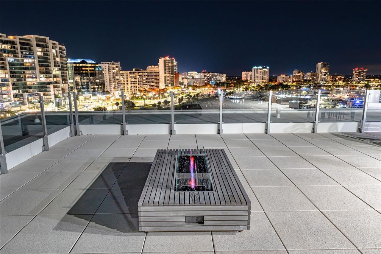 111 Golden Gate, Unit 801PH, Sarasota, FL 34236 Photo