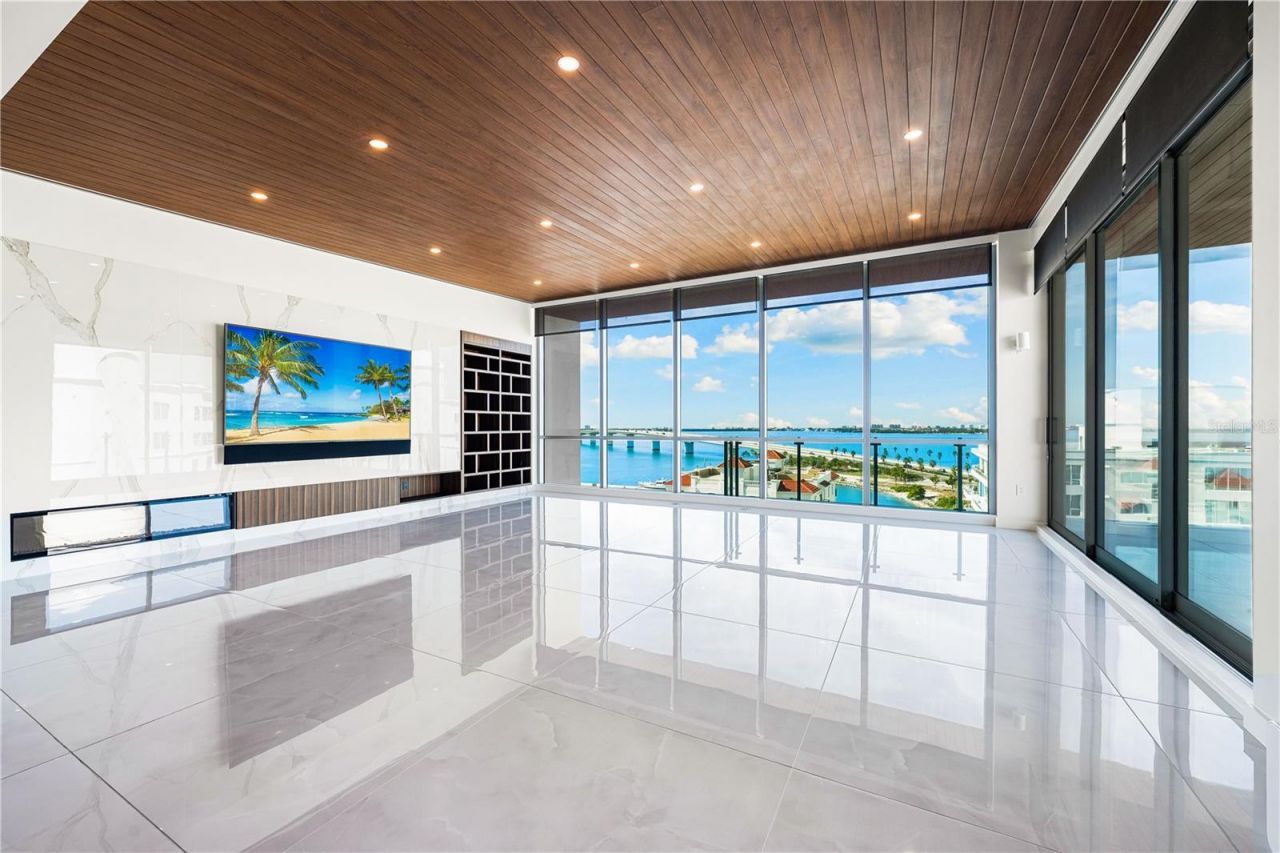 111 Golden Gate, Unit 801PH, Sarasota, FL 34236 Photo