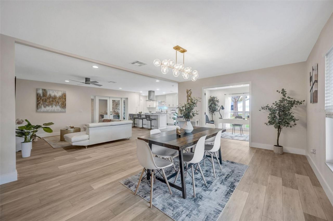 10408 Butia Place, Tampa, FL 33618 Photo