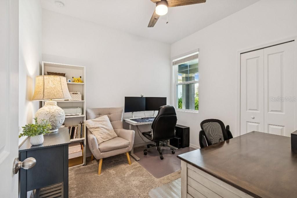 5411 Los Robles Court , Palmetto, FL 34221 Photo