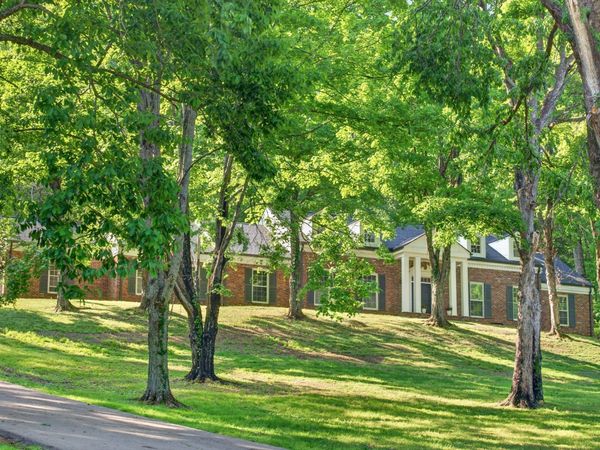 4353 Chickering Ln, Nashville, TN 37215