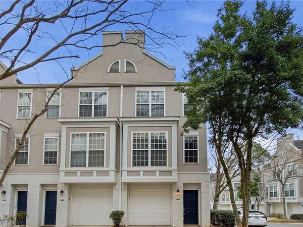 1138 Village Court SE, Atlanta, GA 30316