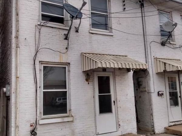 123 W KING STREET , CHAMBERSBURG, PA 17201