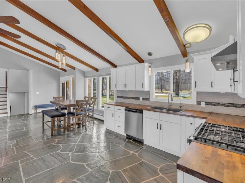 12845 Morning Glory Trail , Chesterland, OH 44026 Photo 2