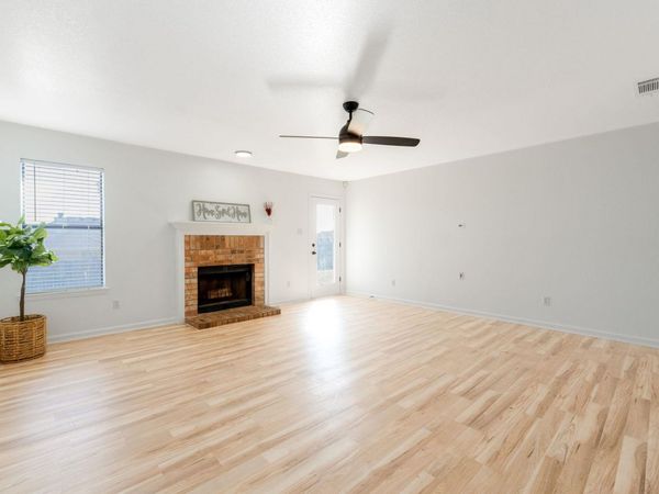 4804 Topsey DR, Killeen, TX 76542