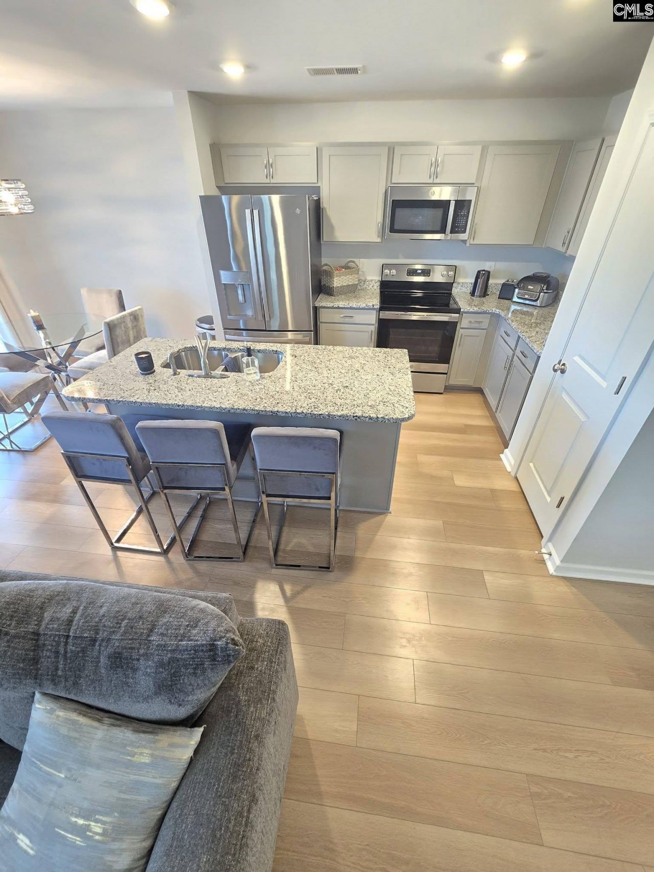 639 N Long Star Way  Photo 4