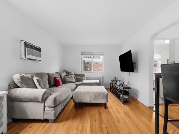 263-28 73rd Avenue, Unit 1st Fl, Glen Oaks, NY 11004