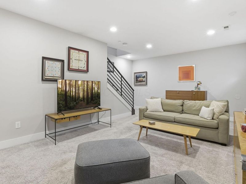 950 Pullman Place, Unit 27, Columbus, OH 43212 Photo 31