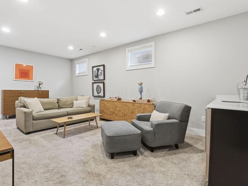 950 Pullman Place, Unit 27, Columbus, OH 43212 Photo 33