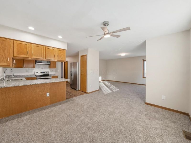 700 E Main , Unit #32, Hillsboro, OH 45133 Photo 12