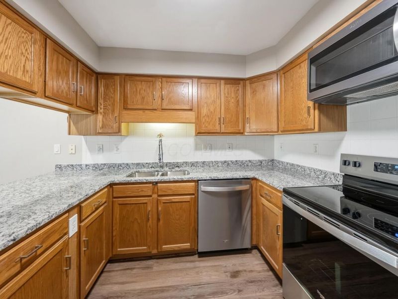 700 E Main , Unit #32, Hillsboro, OH 45133 Photo 12