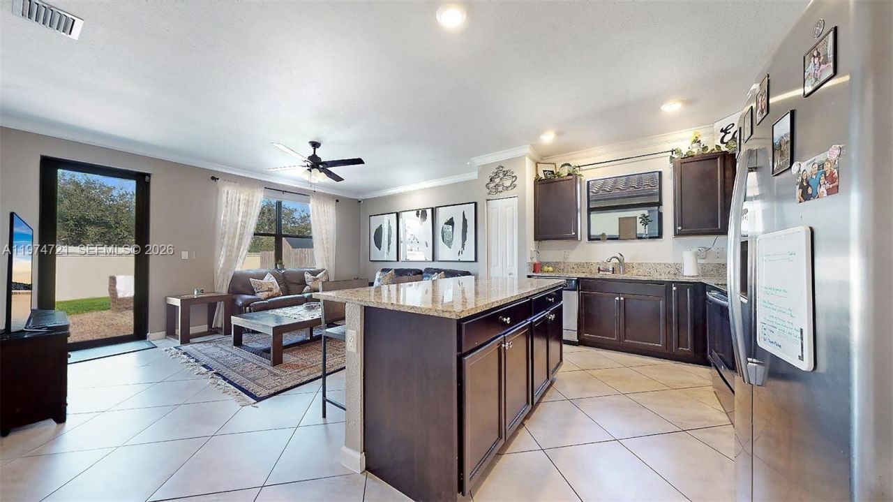 154 SE 23rd Ter , Homestead, FL 33033 Photo