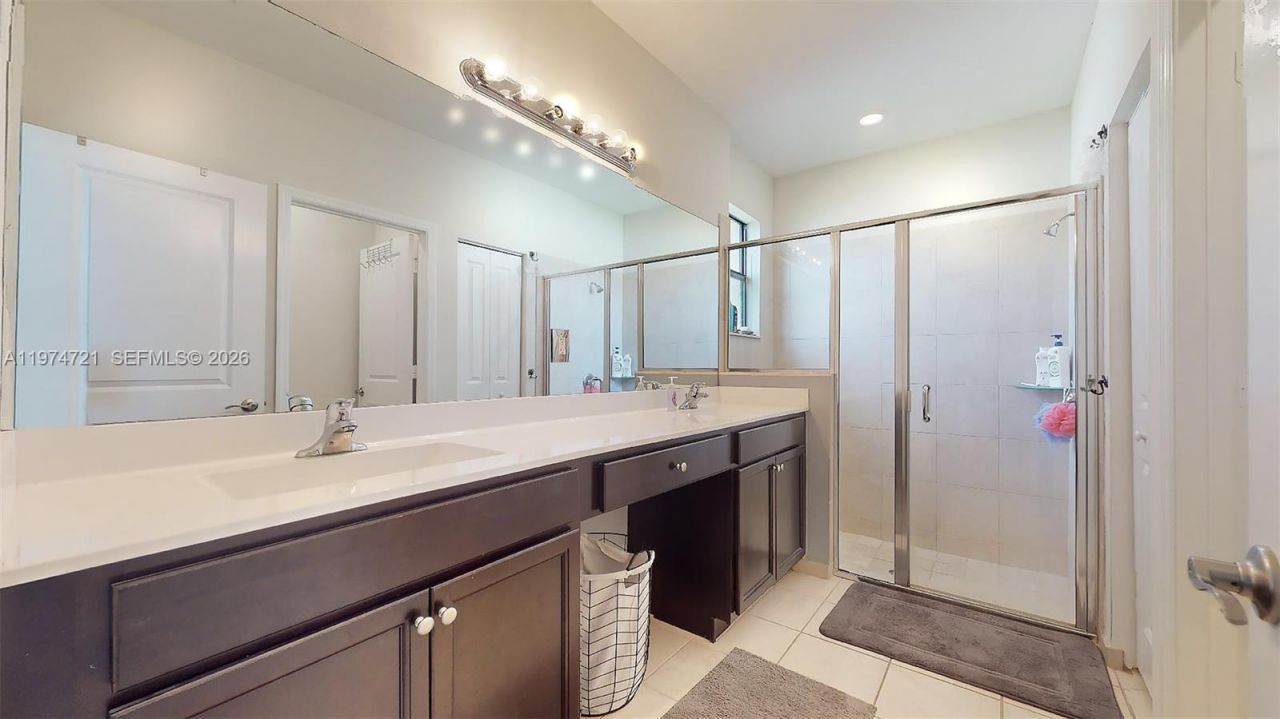 154 SE 23rd Ter , Homestead, FL 33033 Photo