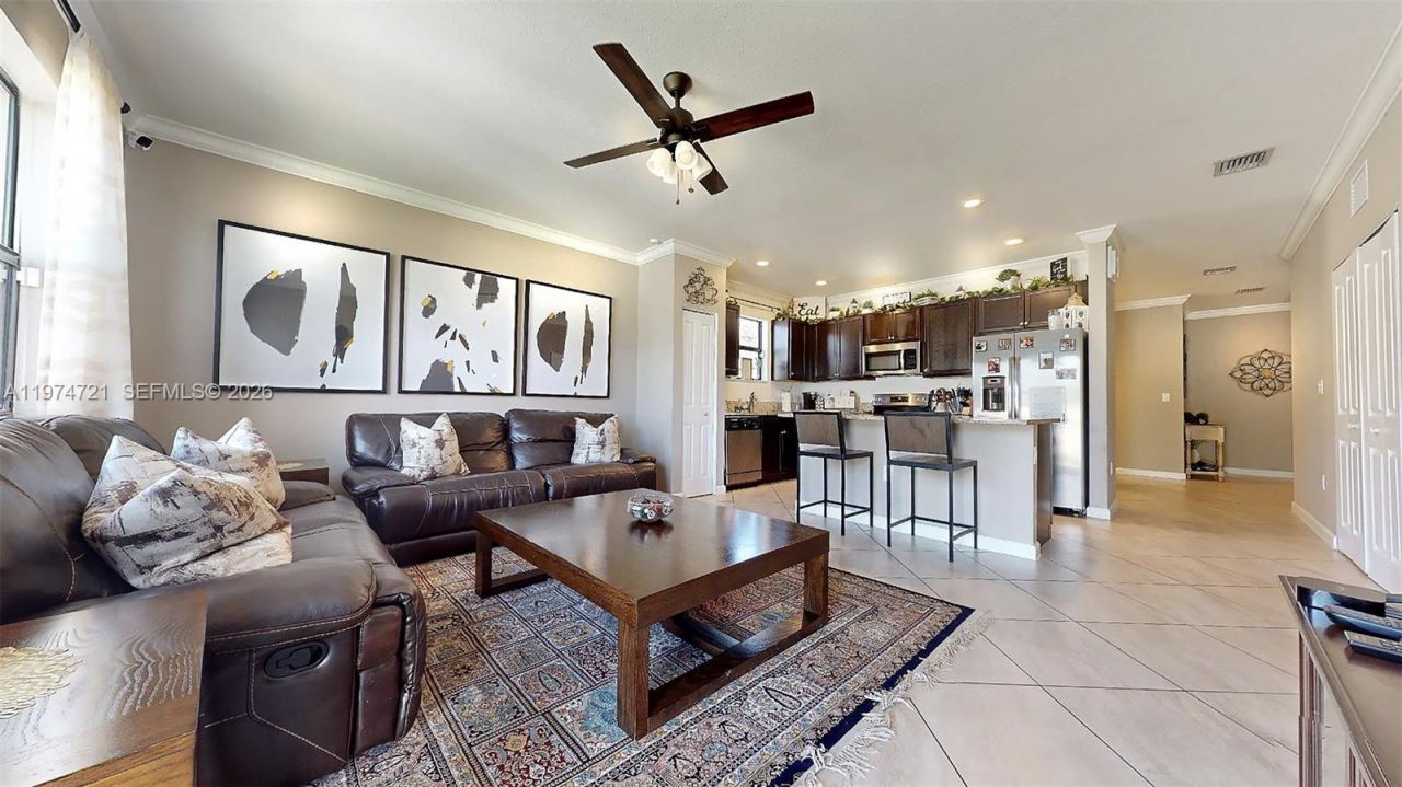 154 SE 23rd Ter , Homestead, FL 33033 Photo