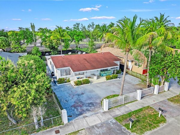 581 NW 113th St , Unit 581, Miami Shores, FL 33168