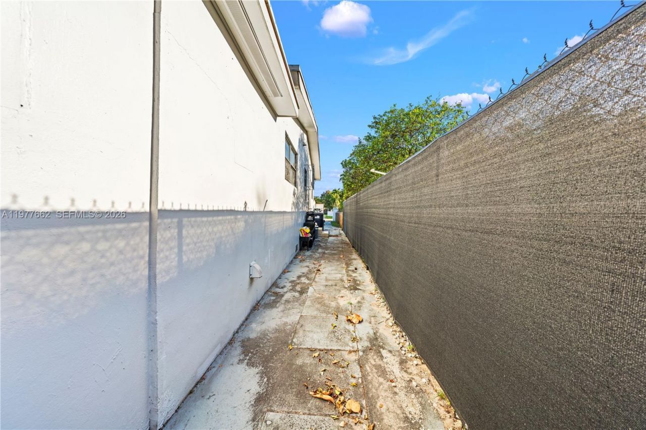 581 NW 113th St , Unit 581, Miami Shores, FL 33168 Photo